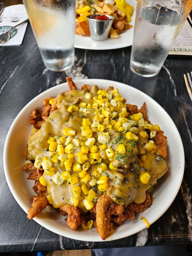 Dinner Plates That Feel Like Sunday Supper Dinner Plates That Feel Like Sunday Supper