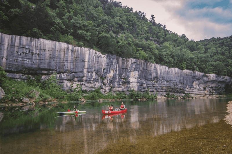 Dirst Canoe Rental & Log Cabins, Yellville