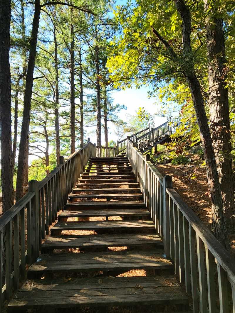 How To Enjoy Pinnacle Mountain In Peaceful Solitude