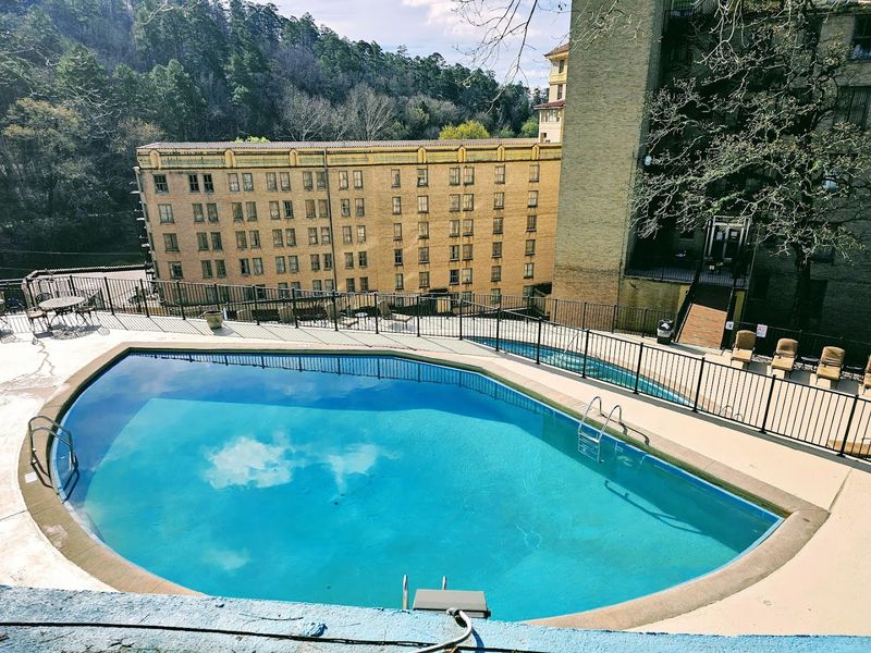 Relaxing Spa Traditions Drawing From Nearby Natural Resources