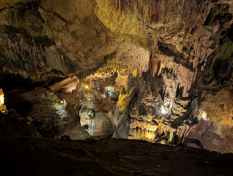 Dixie Caverns Dixie Caverns