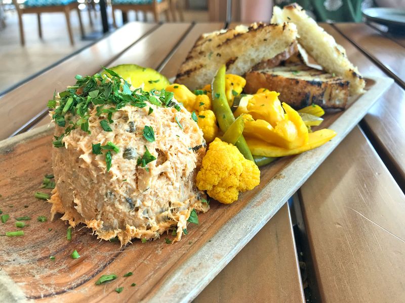 Deals Oyster House's Smoked Mullet Dip That Changes Minds About Fish