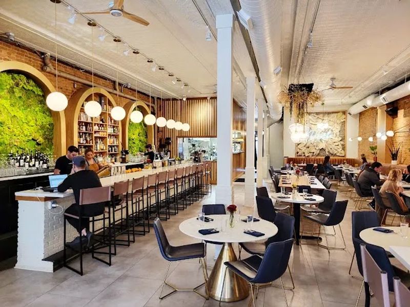 Do Not Assume Dinner And Brunch Are The Same Experience