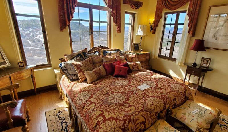 Docent-Led Castle Tours Worth Every Minute