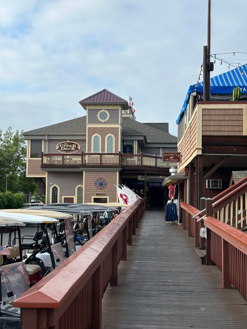 Fish Shak at The Boardwalk, Put-in-Bay