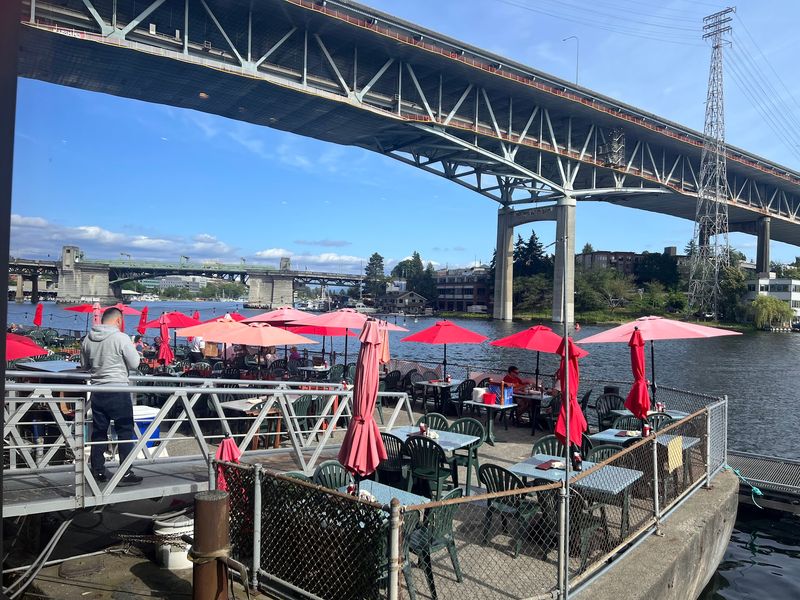 Dock Seating and Arrivals by Boat