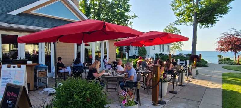 Crosswinds Grille, The Lakehouse Inn, Geneva on the Lake