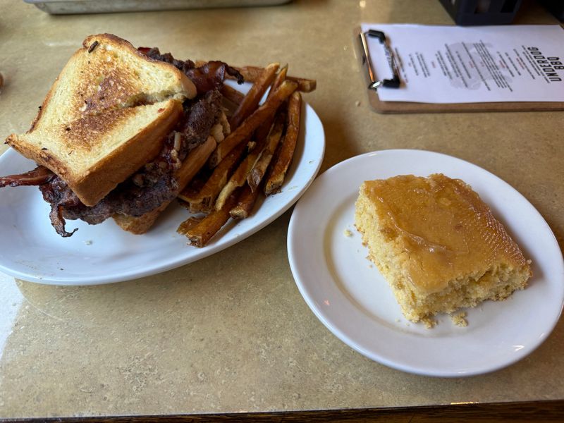 Cornbread With Maple Butter