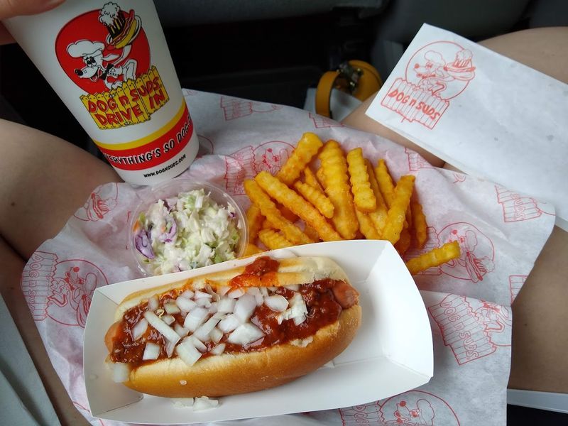 Dog N Suds