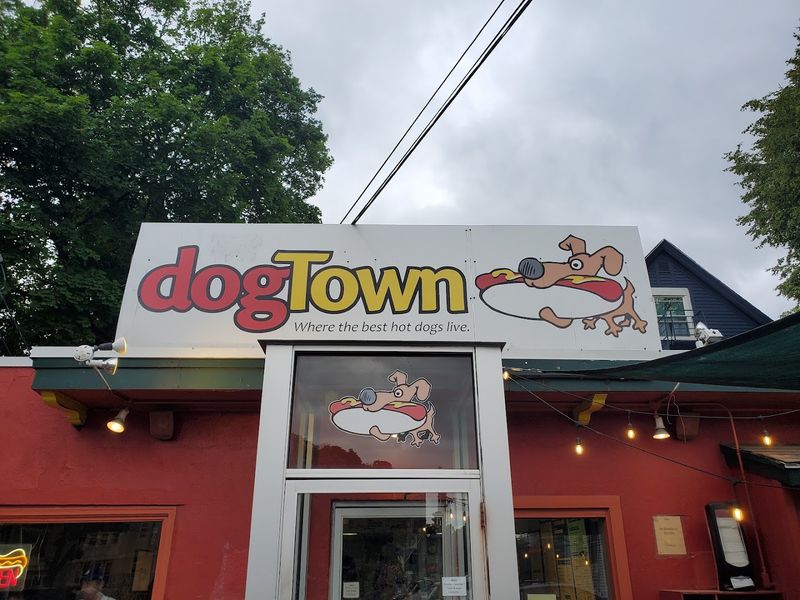 DogTown DogTown