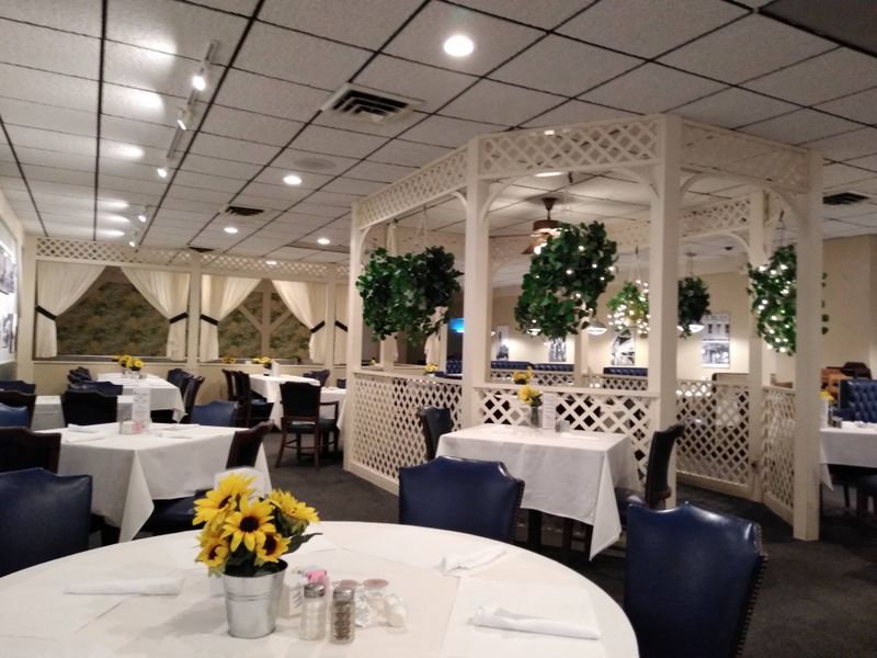 The Pines Restaurant – Seymour