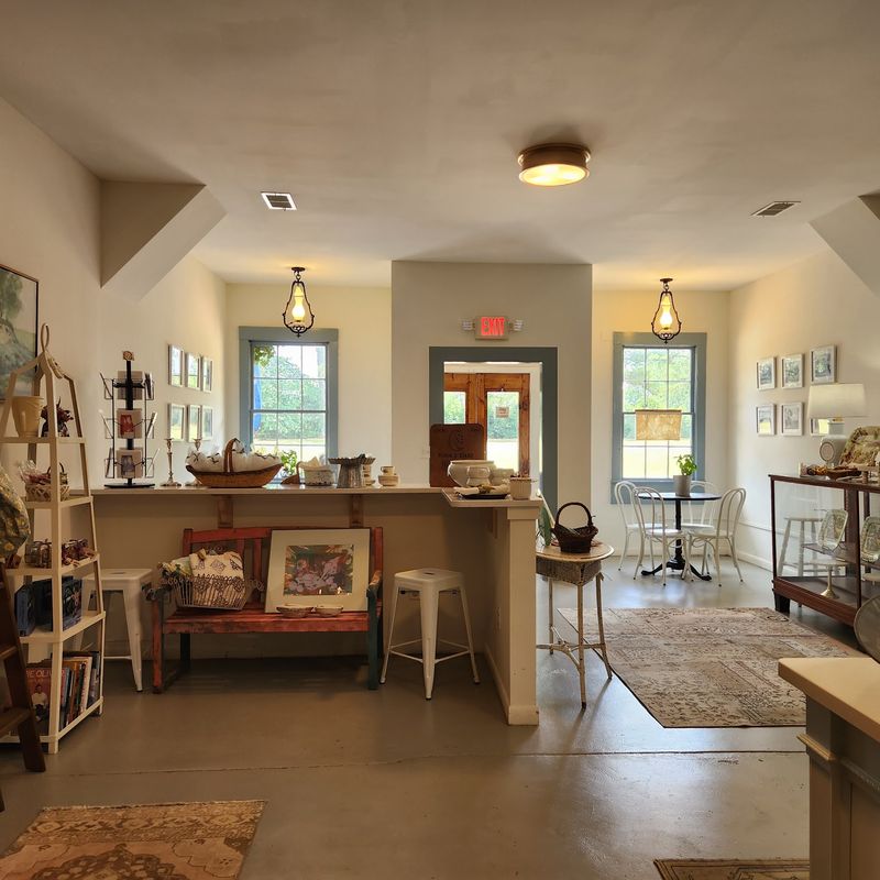 Dogwood & Magnolia Bakery Dogwood & Magnolia Bakery