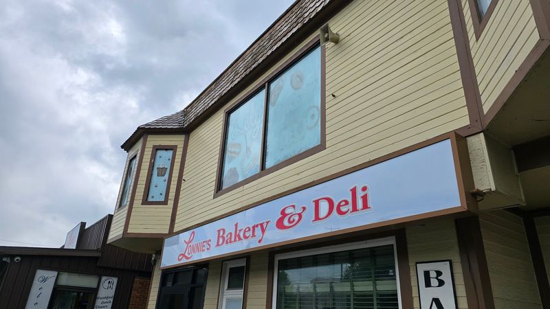 Lonnie's Restaurant & Bakery (Punxsutawney, Pennsylvania)