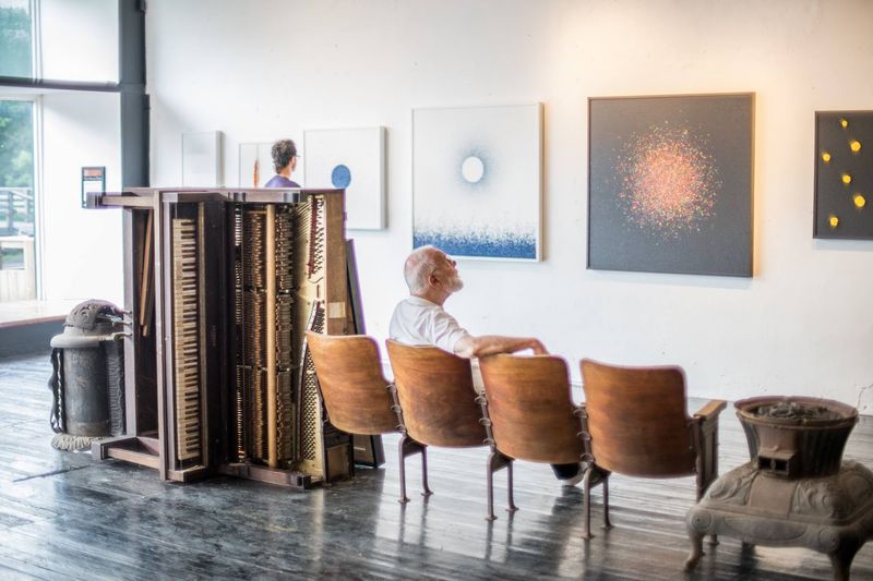 The Thomas Arts And Gallery Scene