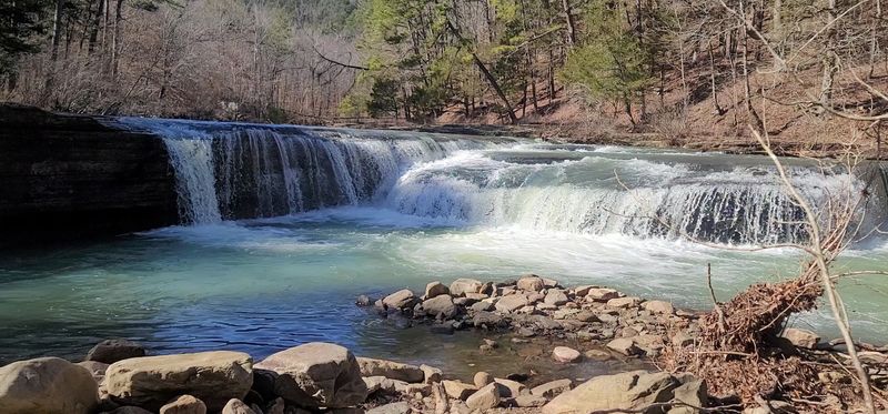 Best Time Of Year To See These Arkansas Waterfalls
