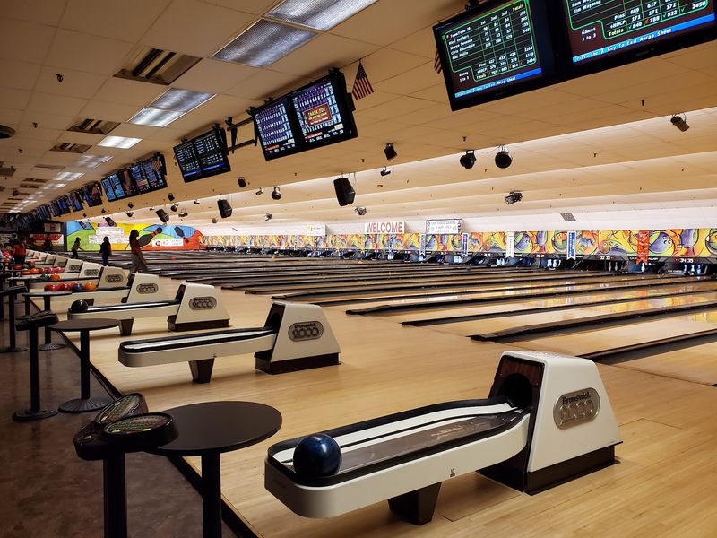 Don Carter Lanes, Rockford, IL