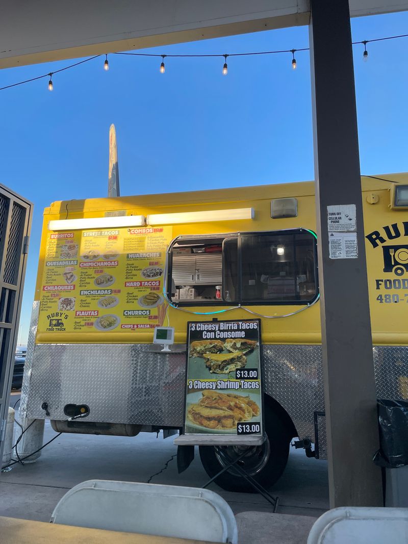 Ruby's Food Truck