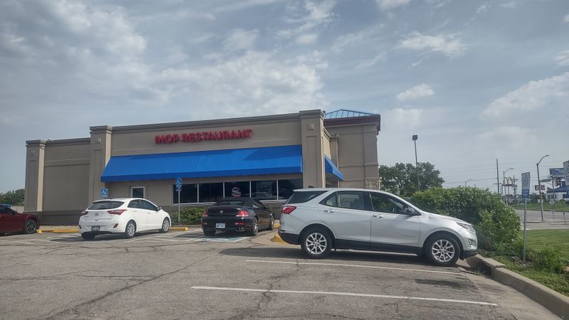 IHOP, Topeka