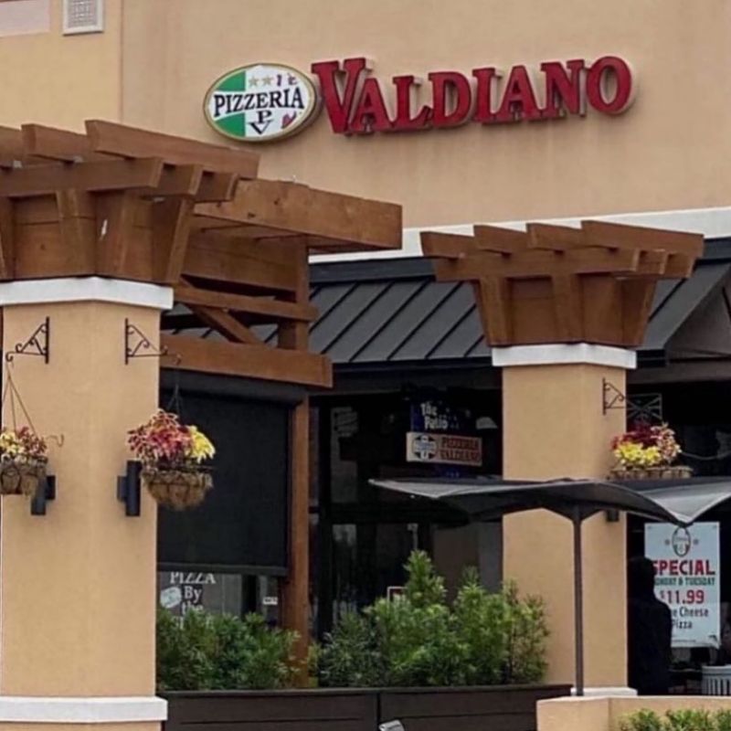 Pizza Valdiano: Lakeland's Slice of New York