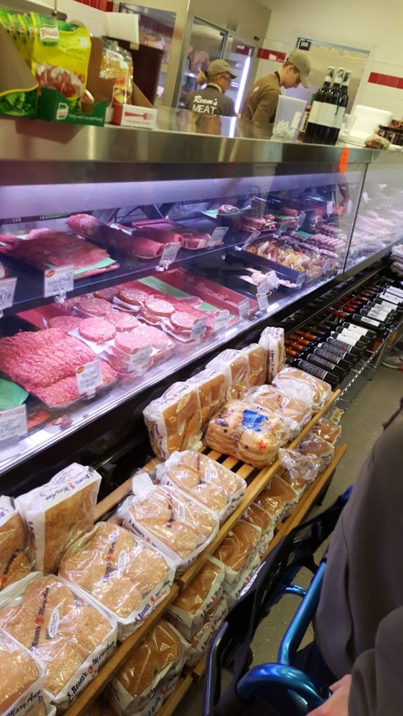 Quick Bites & Deli Favorites