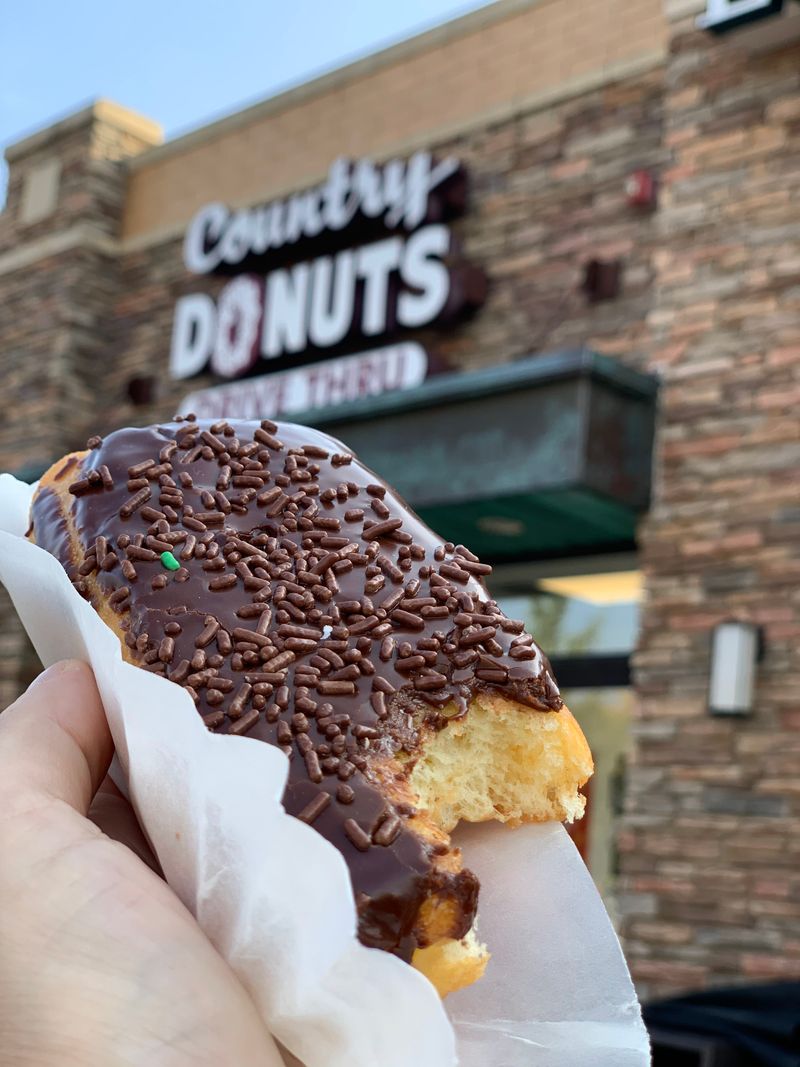 Country Donuts – Elgin