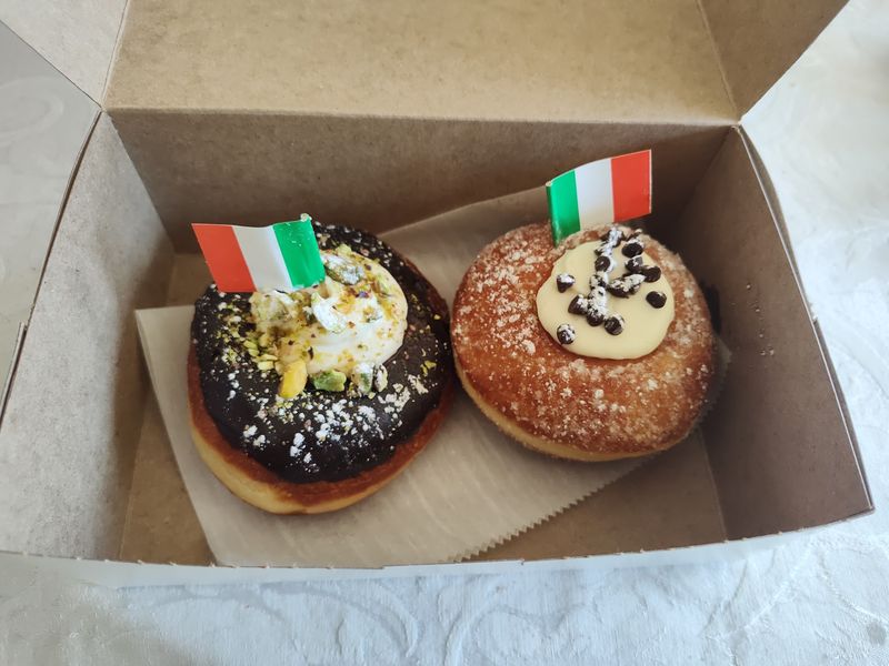 Donuts That Speak Fluent Italian