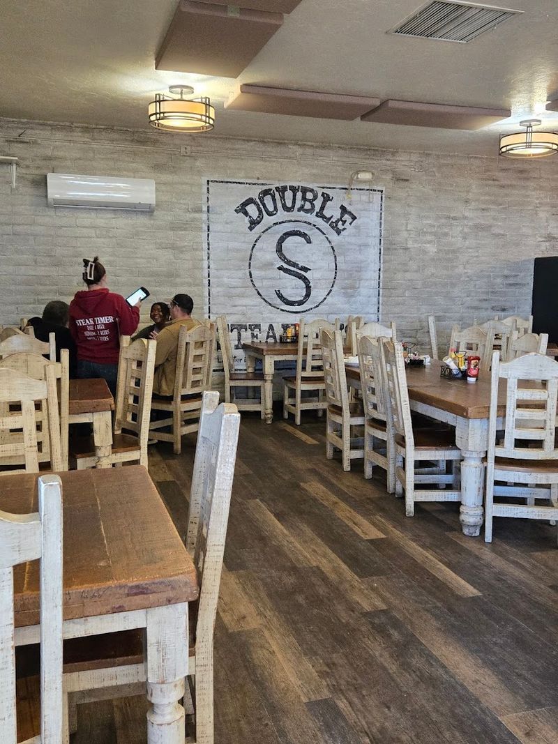 Double S Steakhouse - Willcox