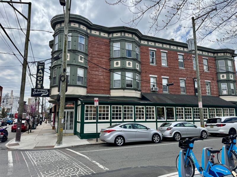 Famous 4th Street Delicatessen — Philadelphia