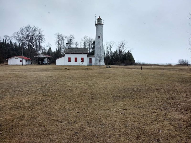 Sturgeon Point Lighthouse, Quiet Season