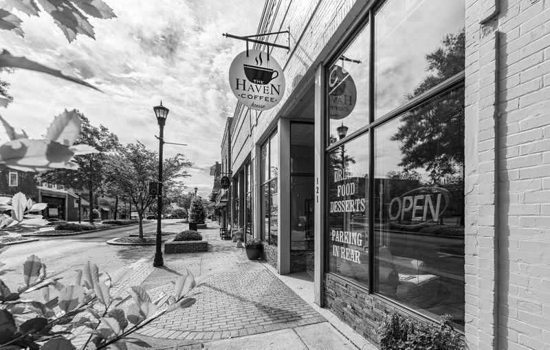 Downtown Lexington Location That Makes It Easy To Explore More