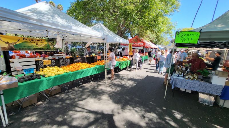 Downtown Santa Barbara Farmers' Market, Santa Barbara Downtown Santa Barbara Farmers' Market, Santa Barbara