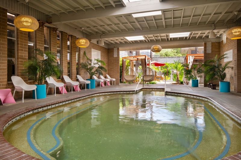 Dr. Wilkinson's Backyard Resort & Mineral Springs Dr. Wilkinson's Backyard Resort & Mineral Springs