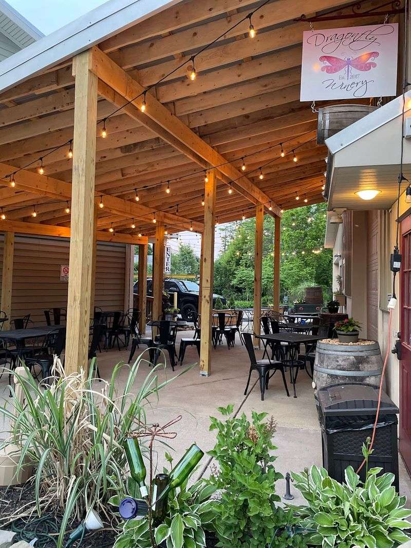 Dragonfly Tea Room & Gift Shop, Canal Fulton
