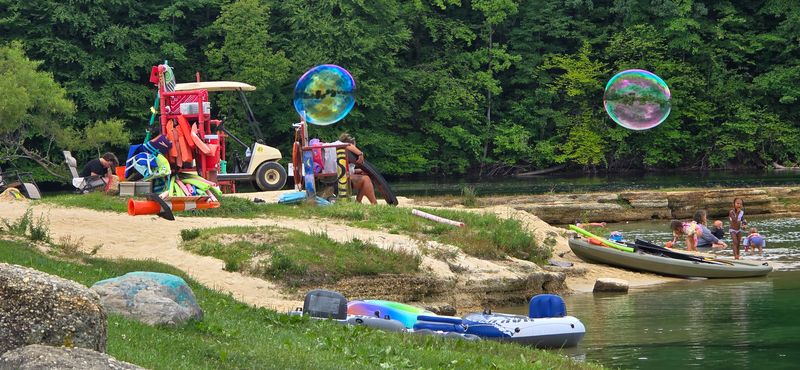 Family-Friendly Swimming Areas with Lifeguards