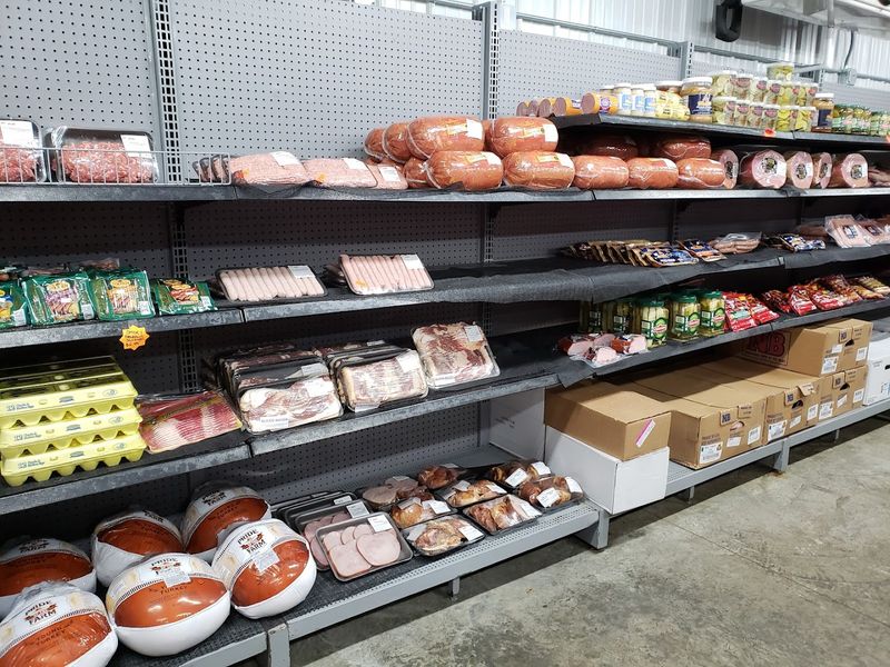 M & M Smokehouse, Osseo