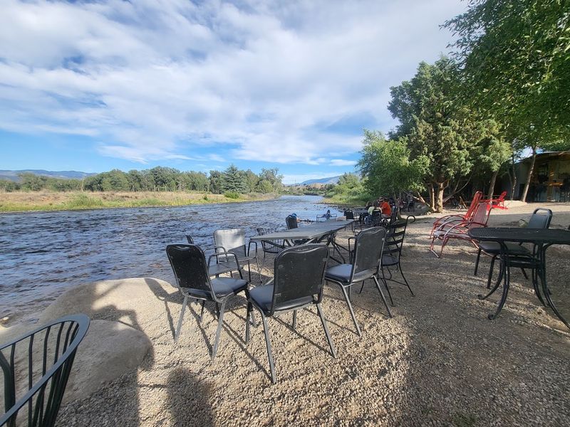 Drift In Bar & Grill, Salida