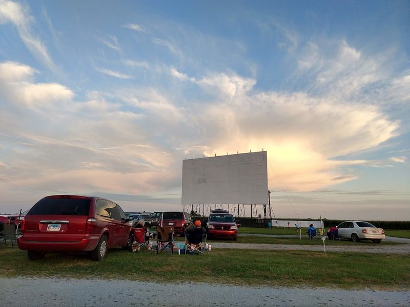 Drive 'N Theatre, Newton Drive 'N Theatre, Newton
