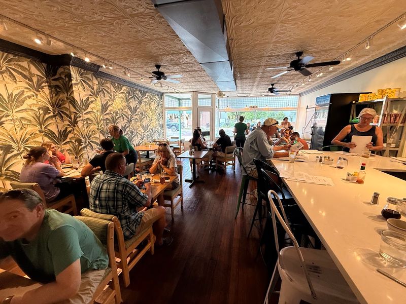 Viola Cafe, Three Oaks