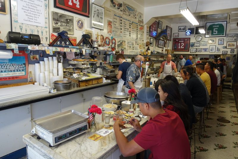 Swan Oyster Depot – Seafood Counter With a Cult Following