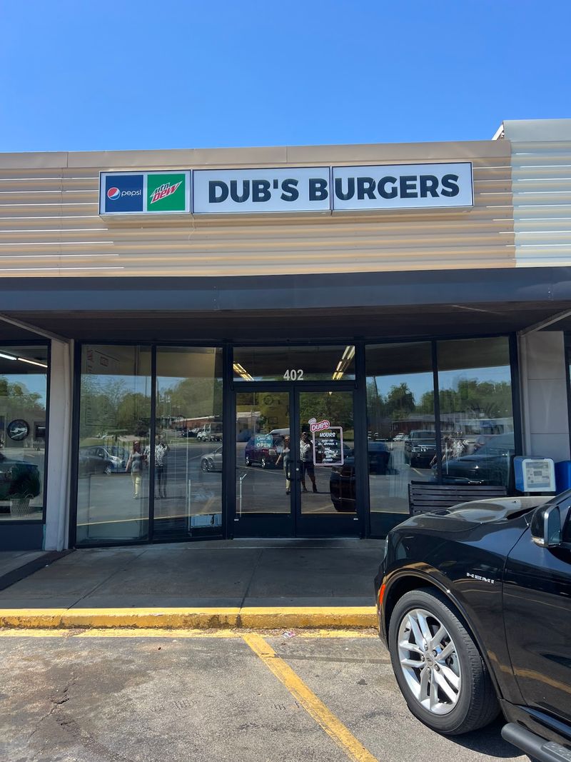 Dub's Burgers 
