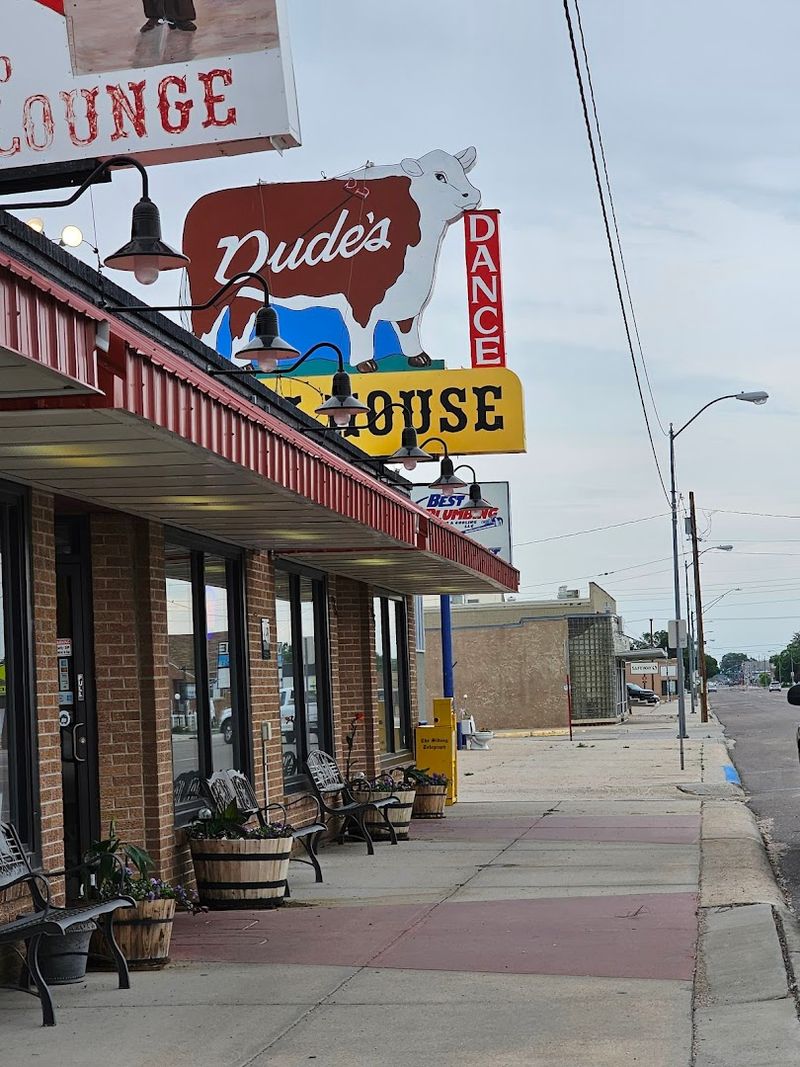 Dude's Steakhouse