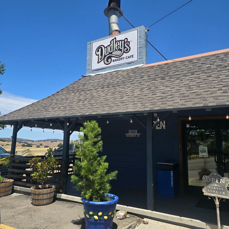 Dudley's Bakery