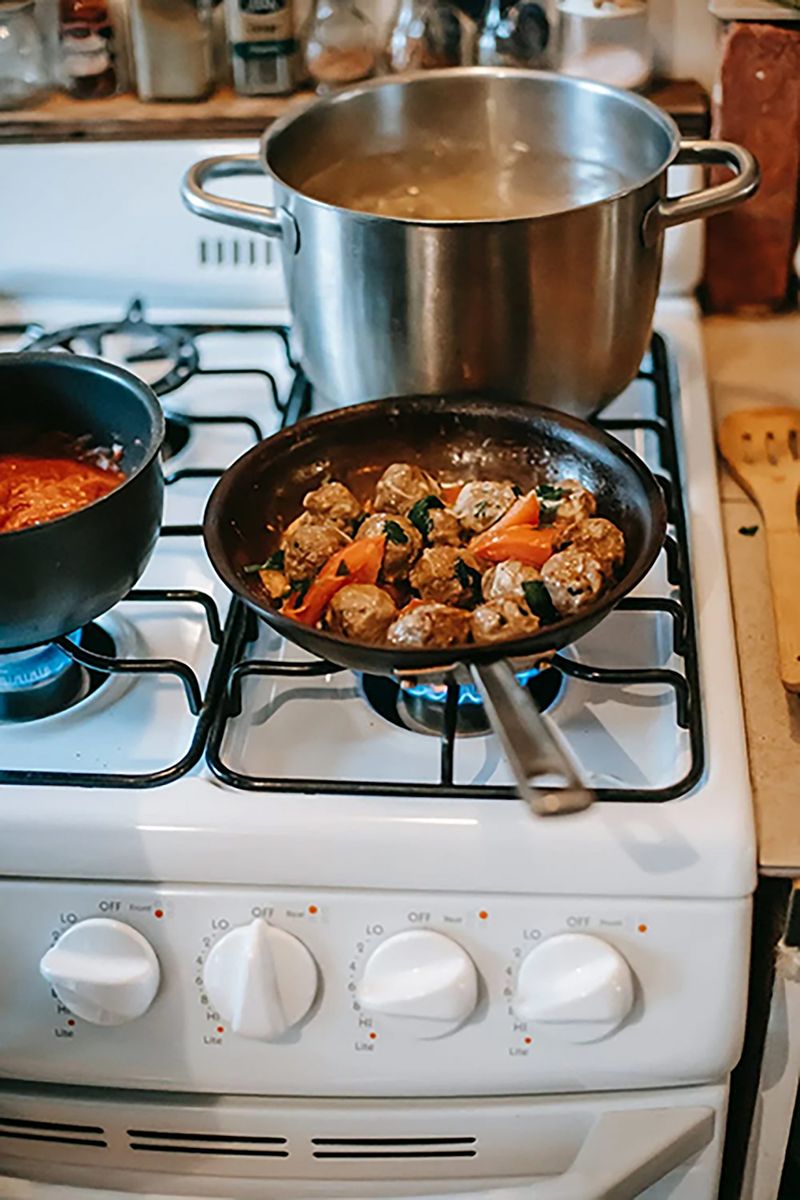 Overcrowded Pan Perils