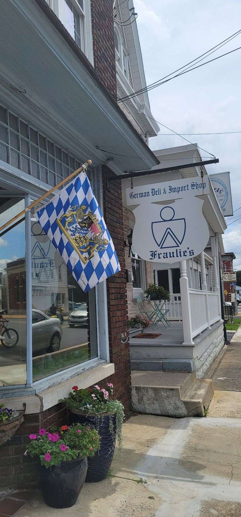 Fraulie's German Deli