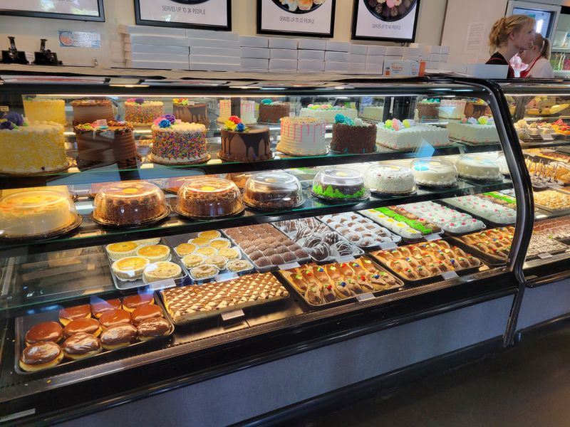 Schmidt’s Pastry Cottage, South Jordan