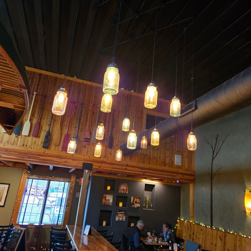 Canoe Club Family Restaurant & Buffet – Cincinnati Area, OH