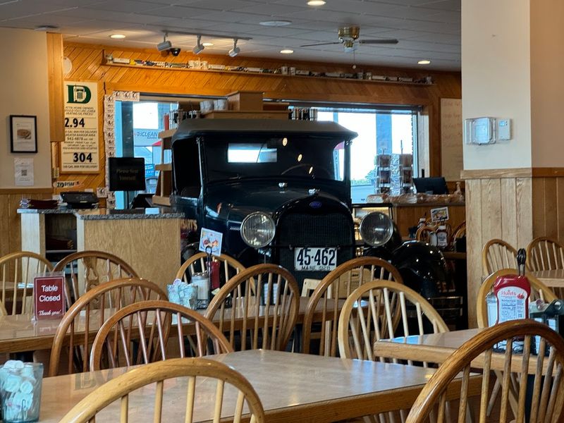 Dysart's Restaurant & Truck Stop, Hermon Dysart's Restaurant & Truck Stop, Hermon