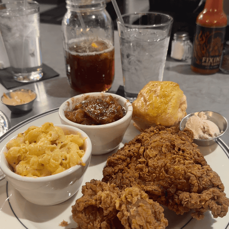 Fixins Soul Kitchen, Detroit