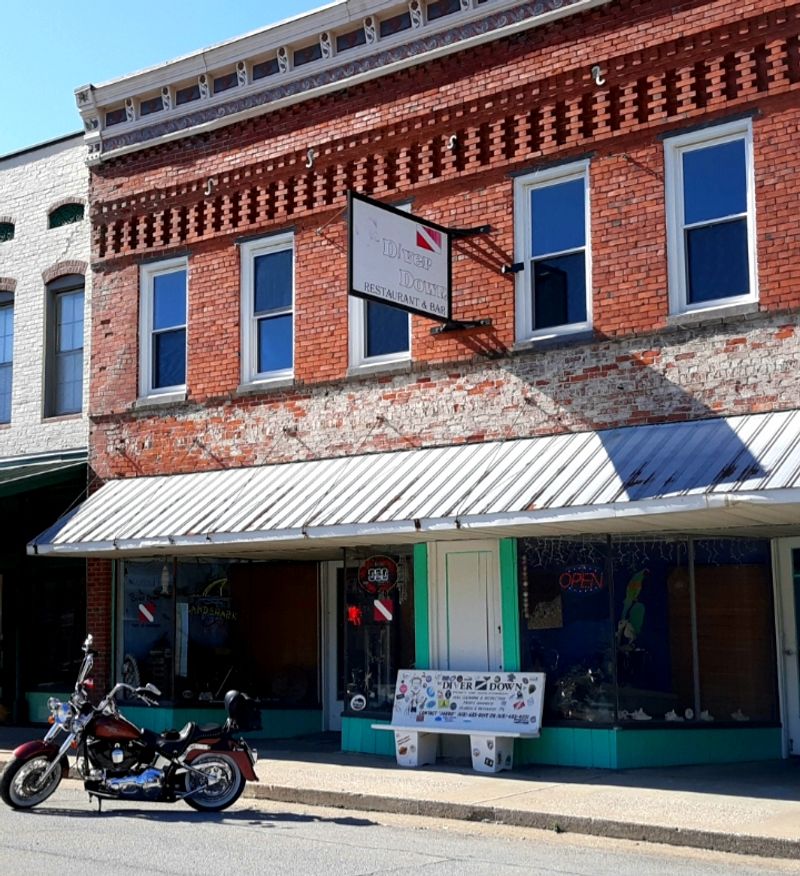 The Diver Down - Golconda