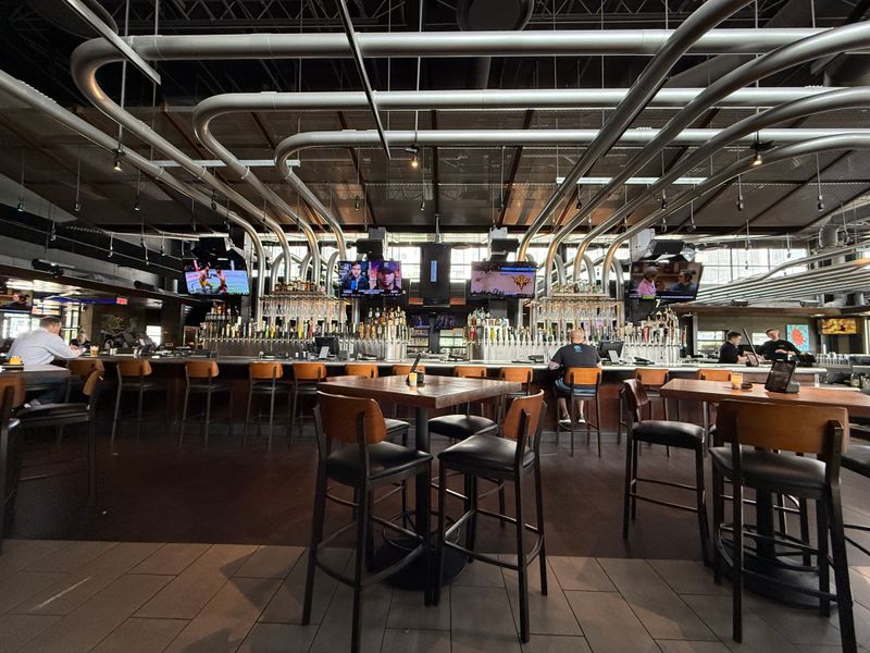 Yard House: Cincinnati The Banks — Cincinnati, OH 